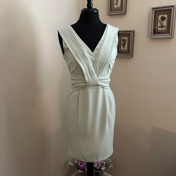 IMAN Platinum Sleeveless Knot Dress-Soft Mint - Picture 3 of 3